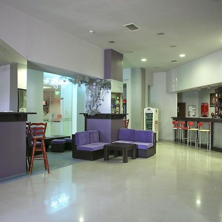 Hotel Bulgaria Dobrich Bagian luar foto