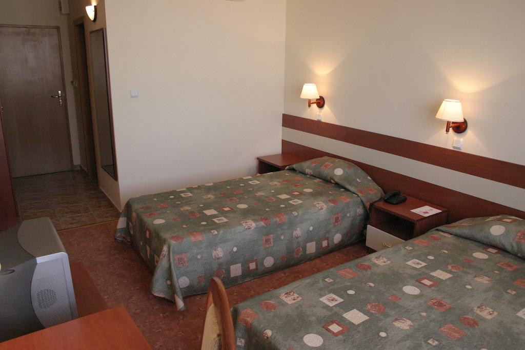 Hotel Bulgaria Dobrich Ruang foto