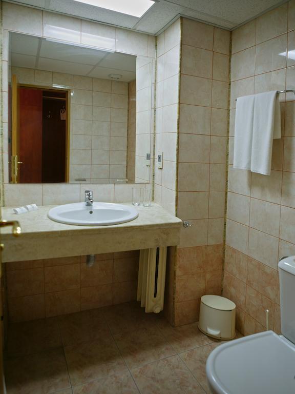 Hotel Bulgaria Dobrich Ruang foto