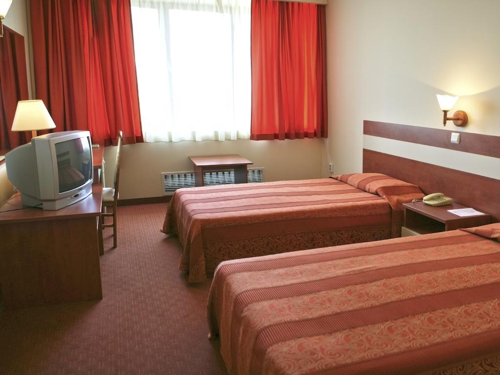 Hotel Bulgaria Dobrich Ruang foto