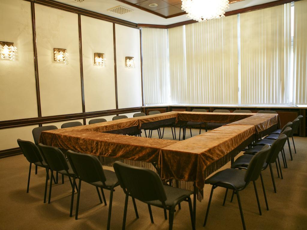 Hotel Bulgaria Dobrich Bagian luar foto